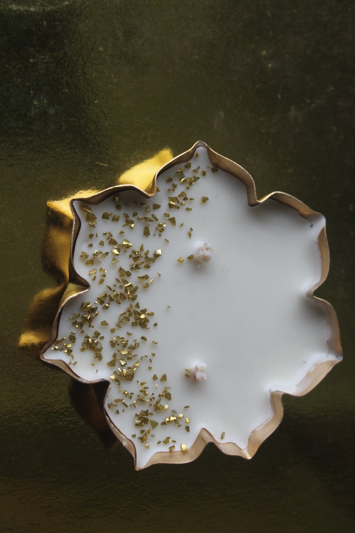 Golden Flake Urli Candle – view 2