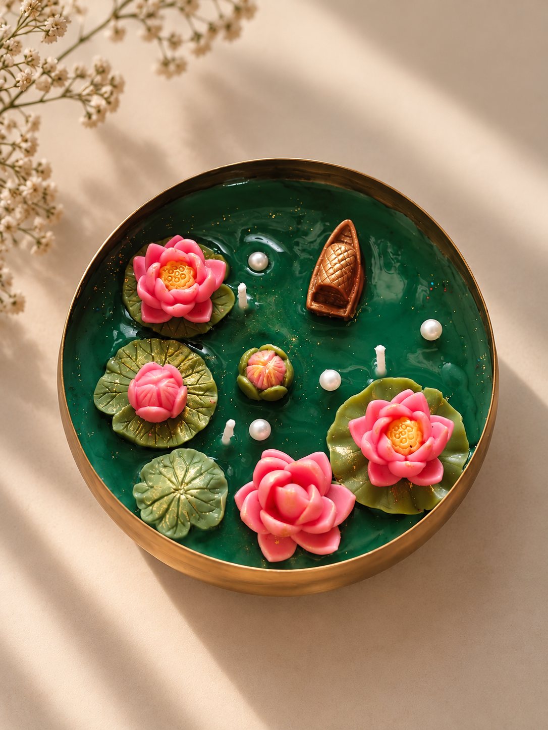 Lotus Pond Urli Candle - Green – view 2